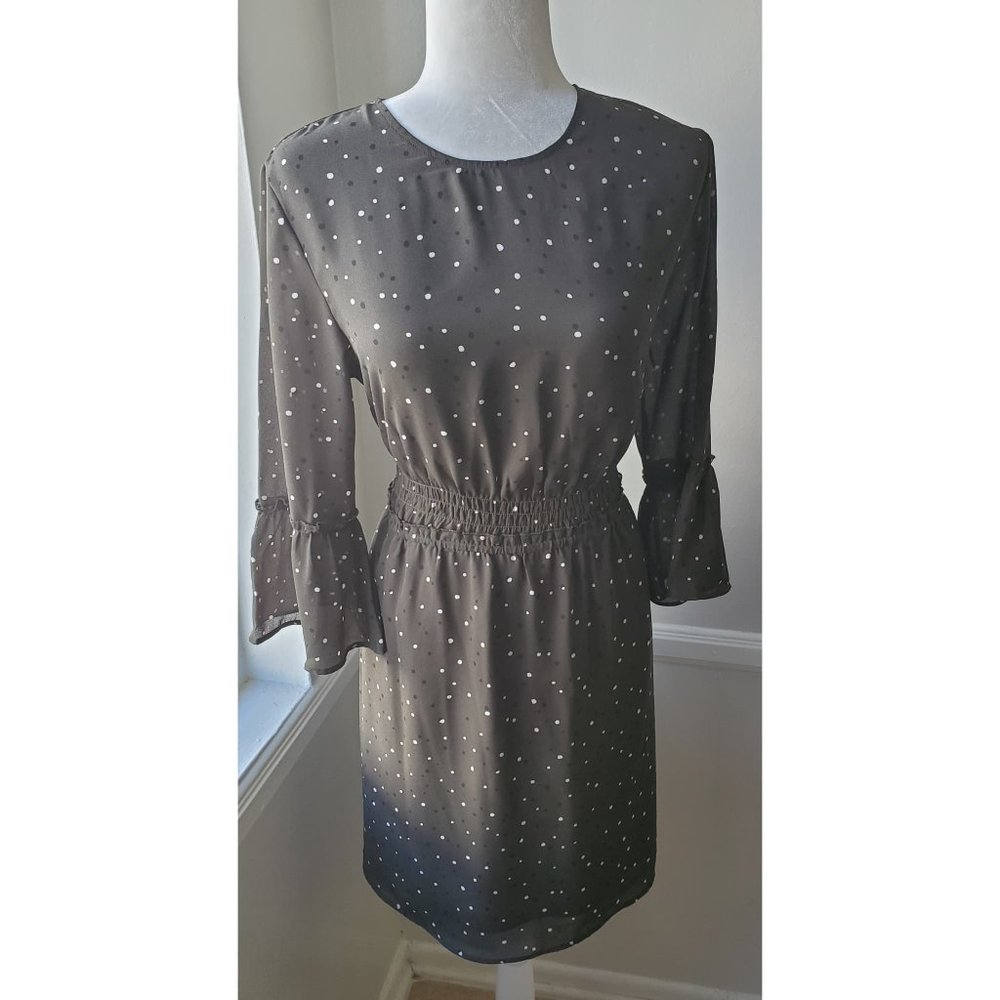 H&M Beautiful green dress size 12